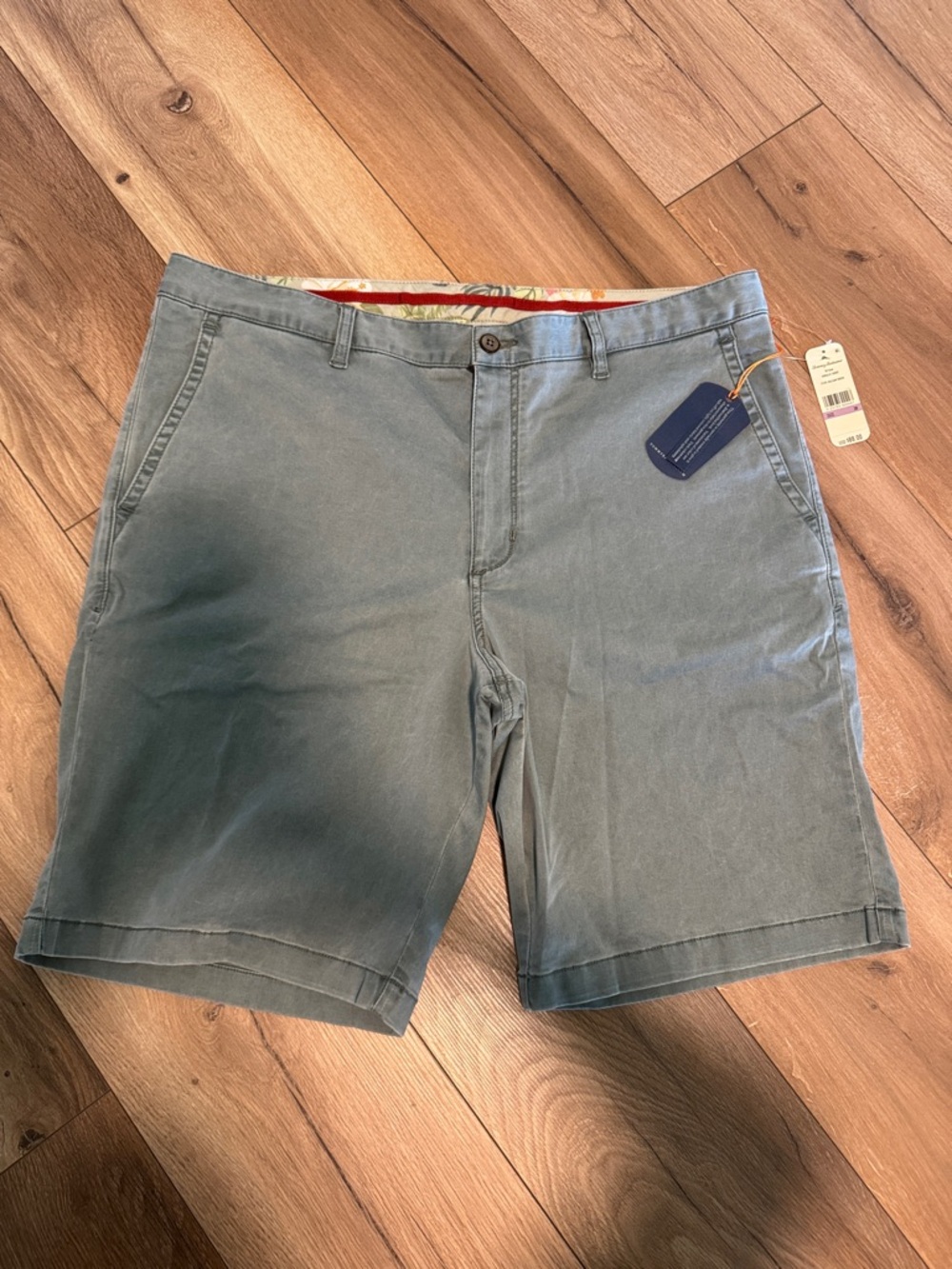 Tommy Bahama Men's Flat-Front Chino Shorts - Balsam Green